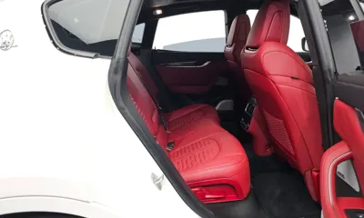 Maserati Levante 2021, 39891 км, за 57475.02 USD - фото 12