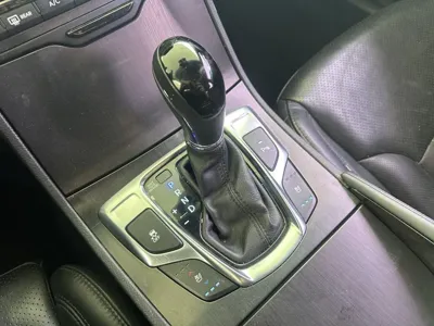 Hyundai Grandeur 2015, 104539 км, за 4427.95 USD - фото 9