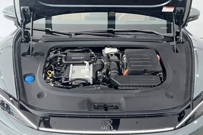 BYD Han L 2025, 2500 км, за 30127 USD - фото 31