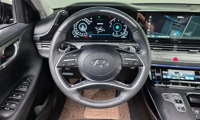 Hyundai Grandeur 2023, 73750 км, за 15562.93 USD - фото 13