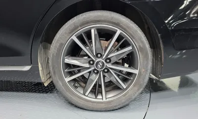 Hyundai Grandeur 2023, 73750 км, за 15562.93 USD - фото 21