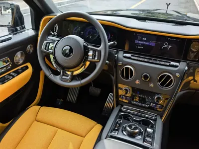 Rolls-Royce Cullinan 2026, 700 км, за 1270651.73 USD - фото 9