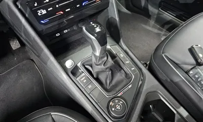 Volkswagen Tiguan 2022, 101651 км, за 20716.62 USD - фото 9