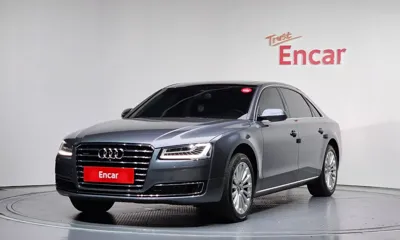 Audi A8 · 2015 год