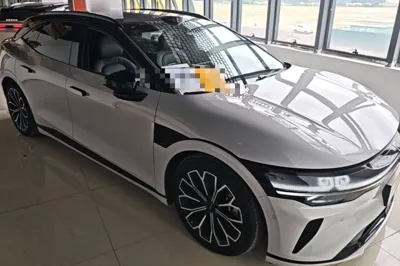 Zeekr 007GT 2025, 19100 км, за 27194 USD