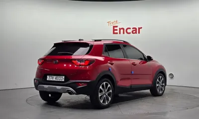 Kia Stonic 2018, 86756 км, за 6341.08 USD