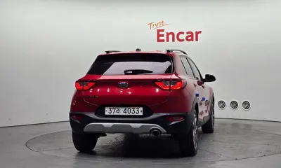 Kia Stonic 2018, 86756 км, за 6341.08 USD