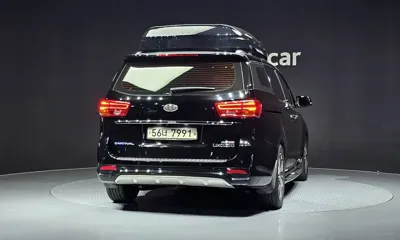 Kia Canival 2019, 183010 км, за 9866.09 USD