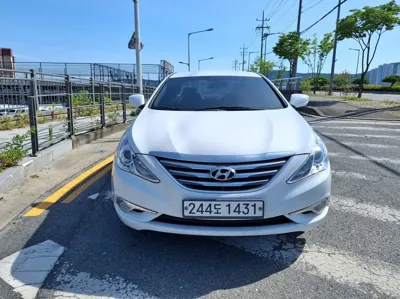 Hyundai Sonata · 2013 год