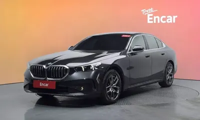 BMW 5-Series · 2025 год