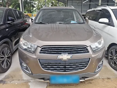 Chevrolet Captiva 2017, 128000 км, за 5680 USD