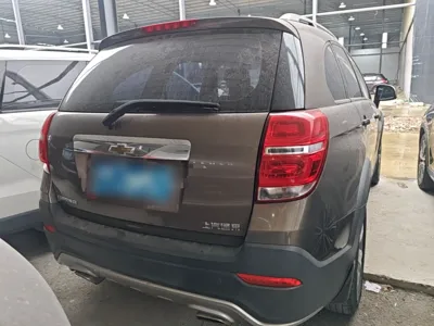 Chevrolet Captiva 2017, 128000 км, за 5680 USD