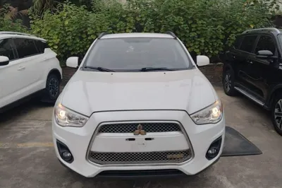 Mitsubishi ASX 2013, 91300 км, за 6175 USD