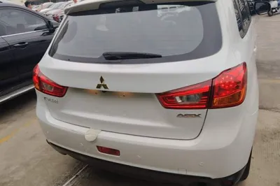 Mitsubishi ASX 2013, 91300 км, за 6175 USD