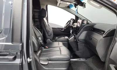 Hyundai Staria 2023, 73266 км, за 14832.18 USD - фото 26