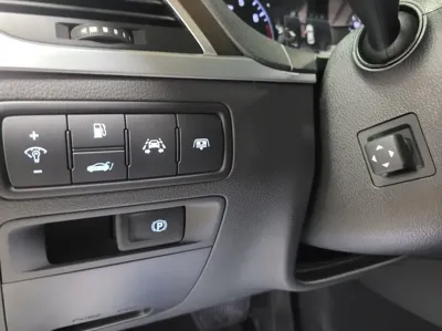 Hyundai Genesis 2016, 193411 км, за 5993.49 USD - фото 12