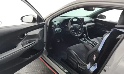 Hyundai Veloster 2021, 160397 км, за 9432.74 USD - фото 10