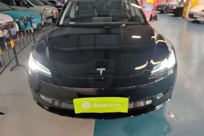 Tesla Model 3 2023, 38500 км, за 28626 USD