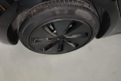 Tesla Model 3 2023, 38500 км, за 28626 USD - фото 11