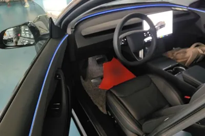 Tesla Model 3 2023, 38500 км, за 28626 USD - фото 18