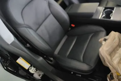 Tesla Model 3 2023, 38500 км, за 28626 USD - фото 19
