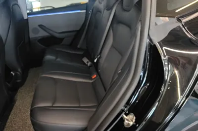 Tesla Model 3 2023, 38500 км, за 28626 USD - фото 20