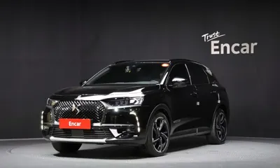 Citroen-DS DS7 · 2021 год
