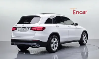 Mercedes-Benz GLC-Class 2018, 129947 км, за 15097.81 USD