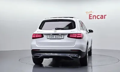 Mercedes-Benz GLC-Class 2018, 129947 км, за 15097.81 USD