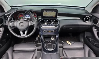 Mercedes-Benz GLC-Class 2018, 129947 км, за 15097.81 USD - фото 7