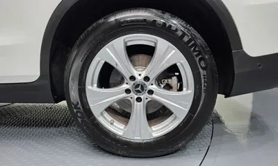 Mercedes-Benz GLC-Class 2018, 129947 км, за 15097.81 USD - фото 21