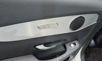 Mercedes-Benz GLC-Class 2018, 129947 км, за 15097.81 USD - фото 27