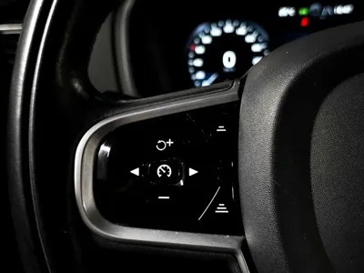 Volvo XC90 2021, 138431 км, за 27237.85 USD - фото 19