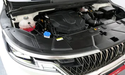 Kia Canival 2023, 41437 км, за 23112.56 USD - фото 6