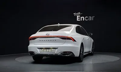 Hyundai Grandeur 2020, 95821 км, за 15097.81 USD