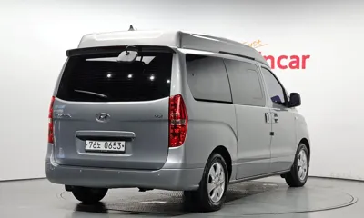 Hyundai Starex 2019, 37000 км, за 12414.6 USD