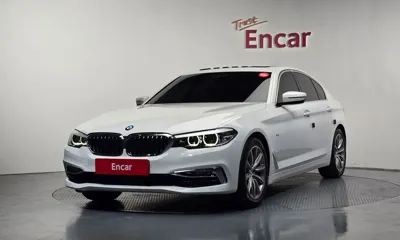 BMW 5-Series · 2018 год