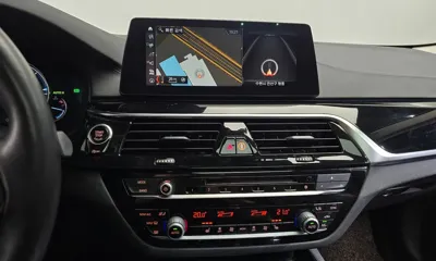 BMW 5-Series 2018, 48583 км, за 14966.52 USD - фото 12
