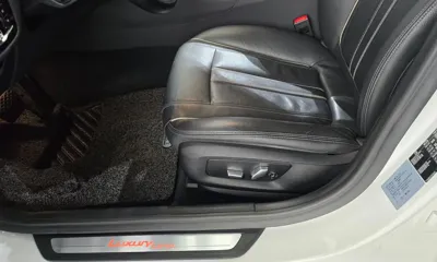 BMW 5-Series 2018, 48583 км, за 14966.52 USD - фото 32