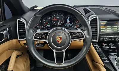 Porsche Cayenne 2016, 82356 км, за 21792.89 USD - фото 13