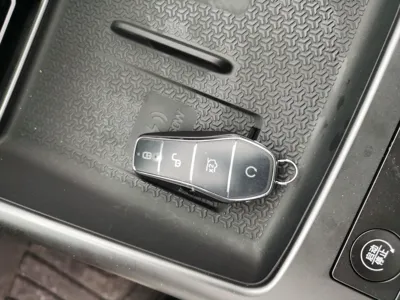 BYD Song 2025, 2600 км, за 16378 USD - фото 12