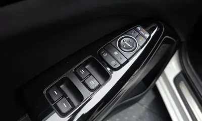 Kia K7 2017, 161194 км, за 5785.61 USD - фото 18