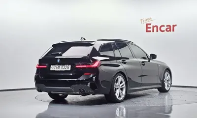 BMW 3-Series 2022, 44928 км, за 28602.99 USD