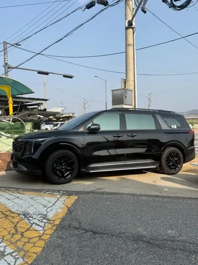 Kia Canival