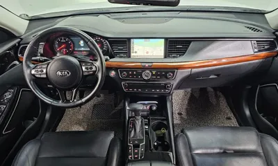 Kia K7 2017, 71170 км, за 10181.29 USD - фото 7