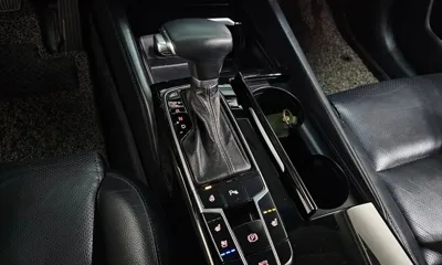 Kia K7 2017, 71170 км, за 10181.29 USD - фото 9