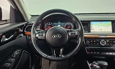 Kia K7 2017, 71170 км, за 10181.29 USD - фото 13