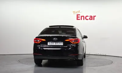 Hyundai Sonata 2015, 159781 км, за 5513.98 USD