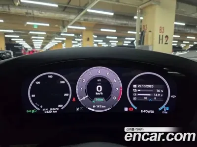 Porsche Panamera 2025, 2420 км, за 137874.35 USD - фото 12