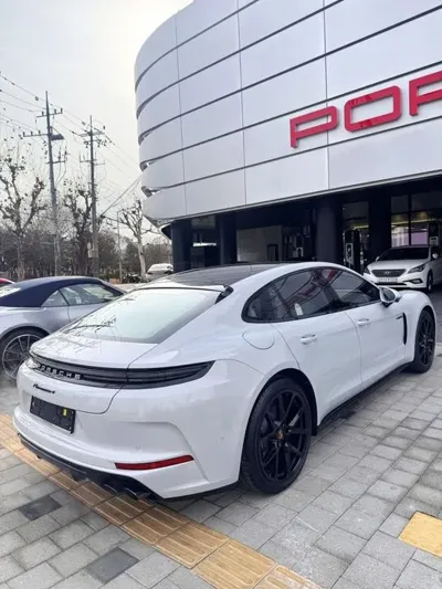 Porsche Panamera 2025, 2420 км, за 137874.35 USD - фото 18